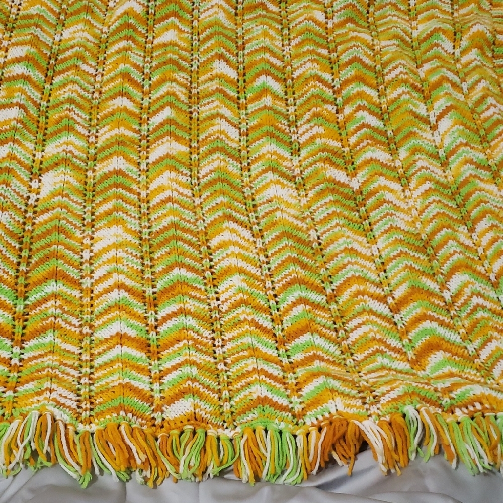 Vibrant Chevron Knit Blanket